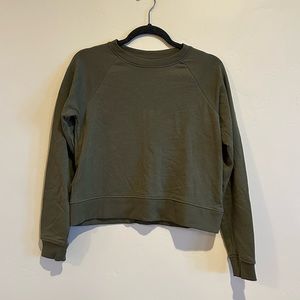 H&M Basic Crew Neck